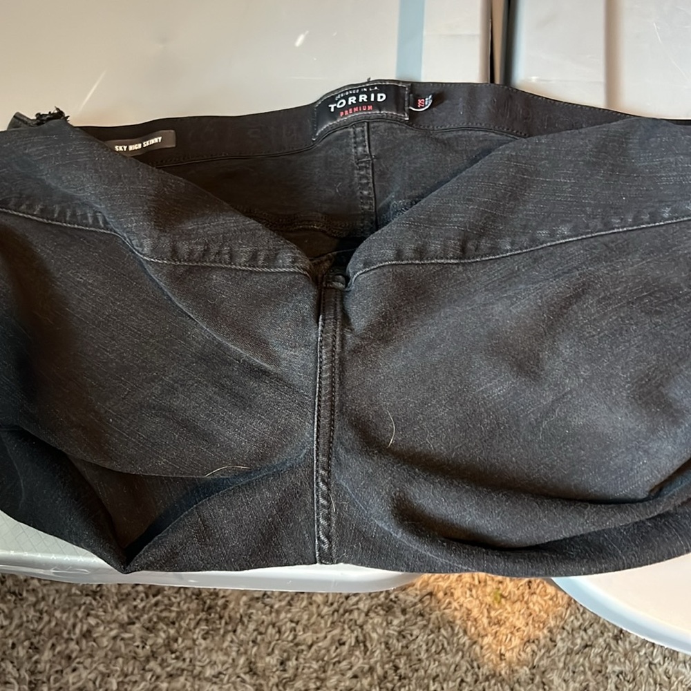 Torrid Sky High Skinny Black Jeans - Picture 12 of 14